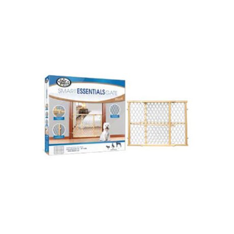 Four Paws Plastic Mesh Safety Gate