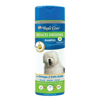 Four Paws Magic Coat Reduces Shedding Shampoo for Dogs 16 Oz