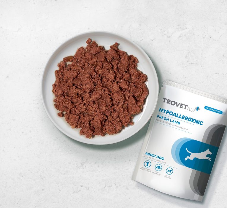 trovet-plus-pouch-dog-hypoallergenic-lamb-veterinary-diets-wet-food-300g-2